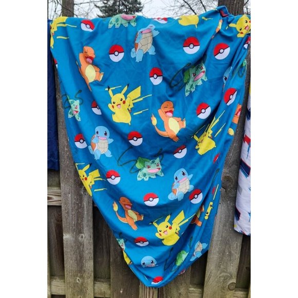 Pokemon Twin Bed Sheet Set Pikachu Pokeball - Picture 3 of 16